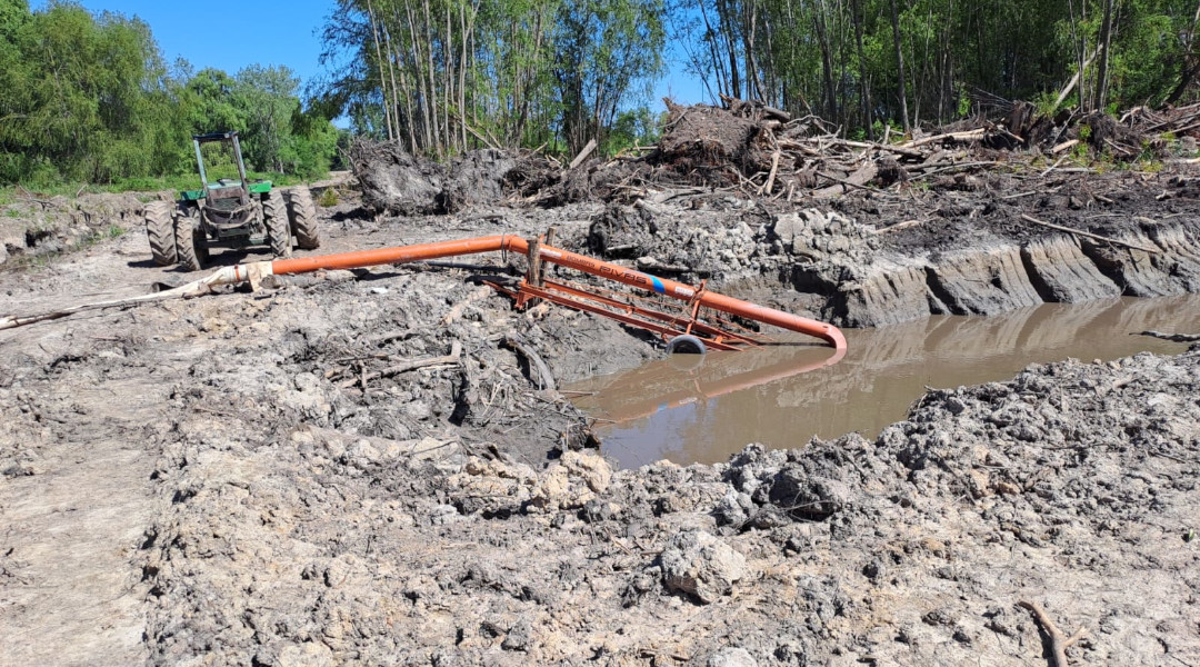 Terrenos en Bahías del Paraná con canales y salida directa al río en Escobar